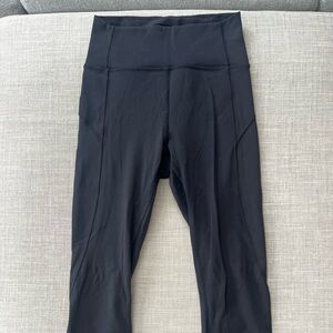 Lululemon In Movement Crop Tight Everlux Sz 2
